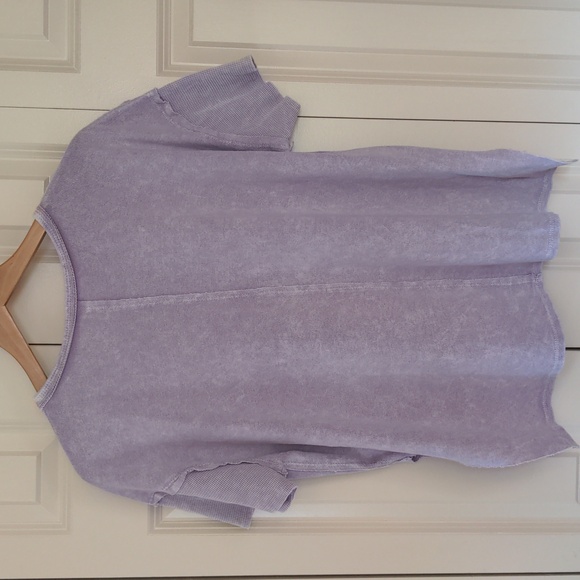 Altar'd State Outseam Short Sleeve Sweatshirt Size XS - Picture 2 of 5